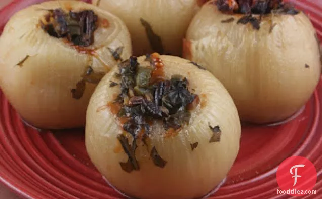 Crockpot Stuffed Onions Recipe
