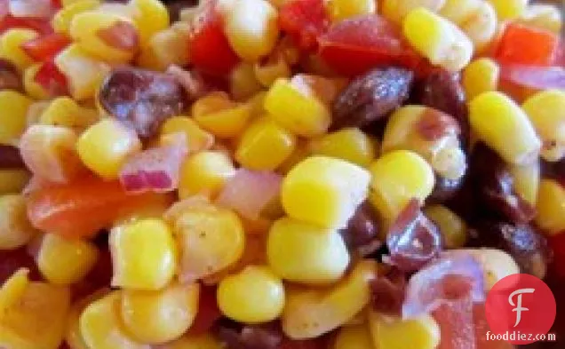 ब्लैक बीन और व्हाइट कॉर्न सलाद