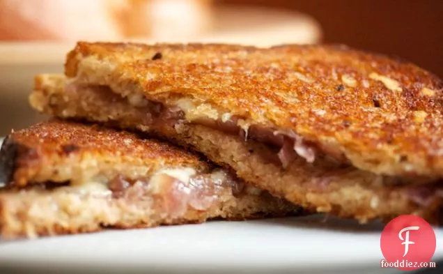 फ्रेंच प्याज ग्रील्ड पनीर