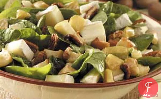 Apple-Brie Spinach Salad