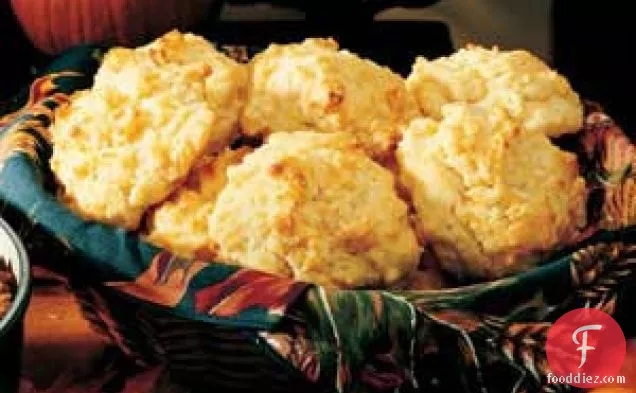 Cornmeal Cheddar Biscuits