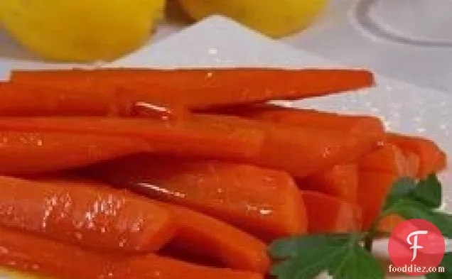 नींबू-चमकीले गाजर