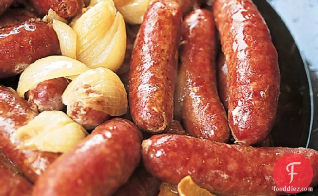 Golden Sausages and Shallots in White Wine
