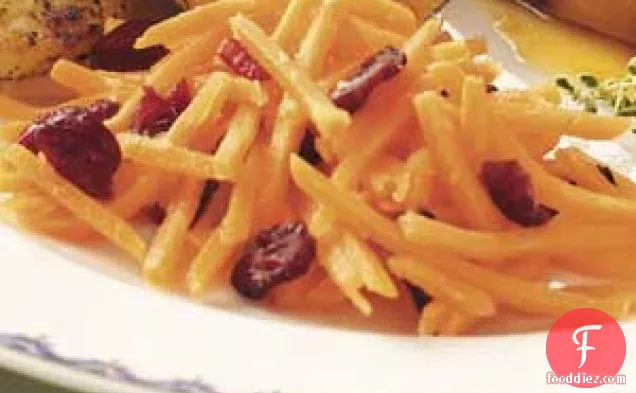 अदरकयुक्त क्रैनबेरी-गाजर का टुकड़ा