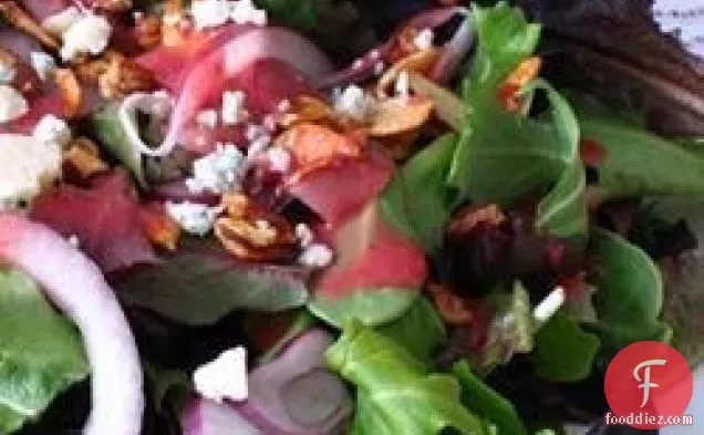 Green Salad with Cranberry Vinaigrette