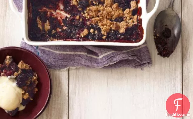 Double Berry-Hazelnut Crumble