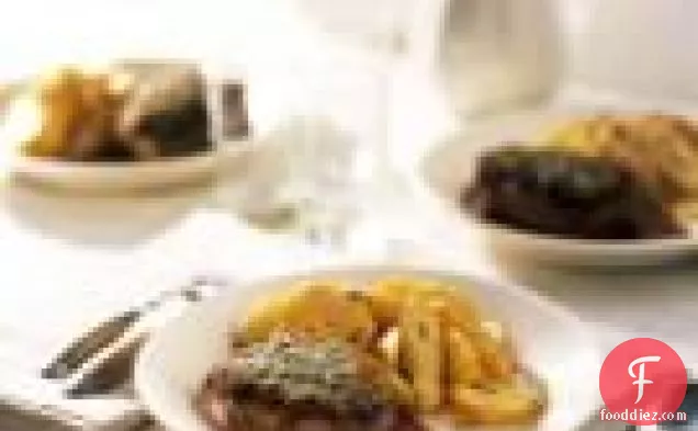 Herb-crusted Beef Medallions With Zinfandel-shallot Sauce