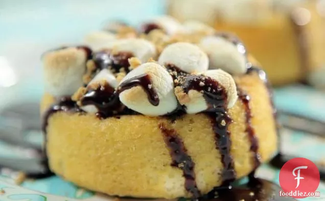 Grilled S'mores Cakes