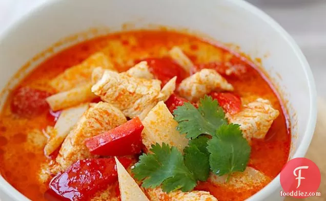 Thai Chicken Curry With Bamboo Shoots
