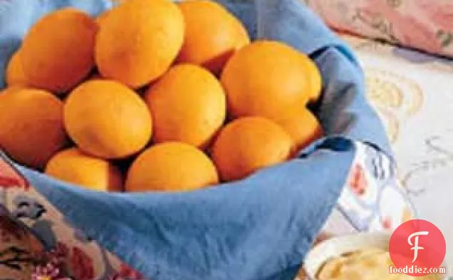 गोल्डन गाजर बन्स