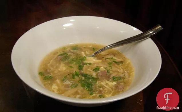 रात का खाना आज रात: आसान गर्म और खट्टा सूप