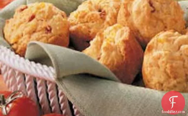 Salsa Corn Muffins