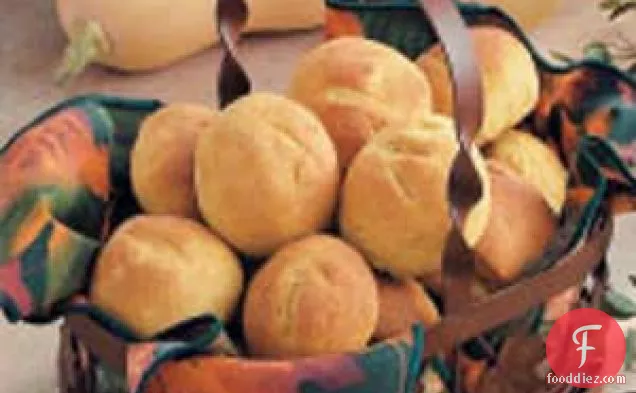 बटरनट स्क्वैश रोल्स