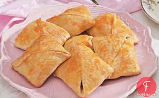 Strawberry Cheese Bundles