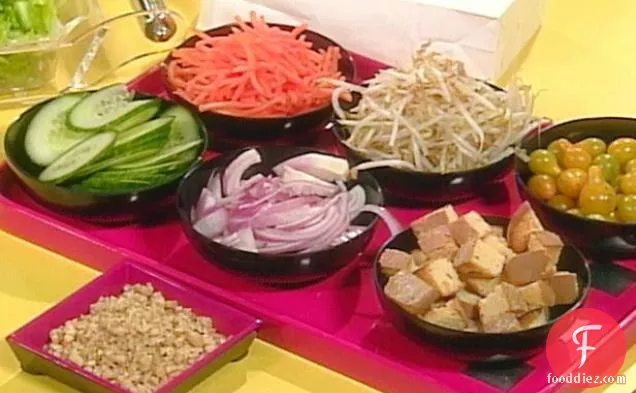 Thai-Vietnamese Salad Bar Supreme
