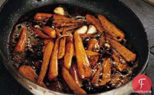 Carrots With Whole Garlic Cloves & Star Anise