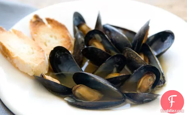 Ginger And Lemongrass Tea-steamed Mussels