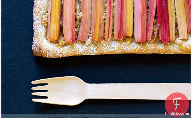 Rhubarb Tartlets With Ginger And Vanilla