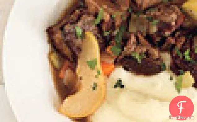 Braised Beef with Pears and Fresh Ginger