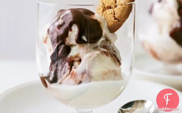 Apple-Butter Ice Cream with Ginger-Chocolate Ganache