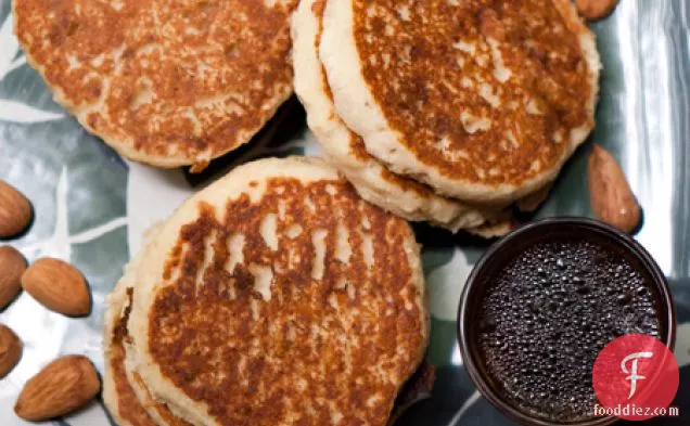 नींबू बादाम पेनकेक्स (लस मुक्त, शाकाहारी, सोया मुक्त)