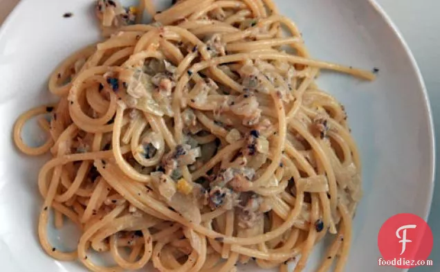 Dinner Tonight: Venetian Spaghetti with Sardines