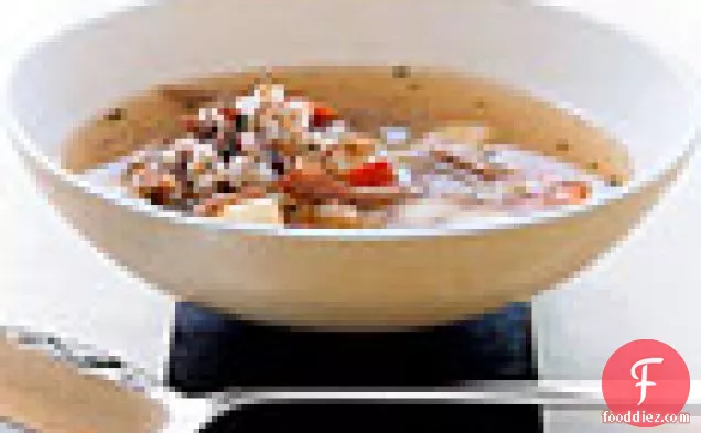 बतख का सूप और जड़ वाली सब्जियों के साथ जौ का सूप