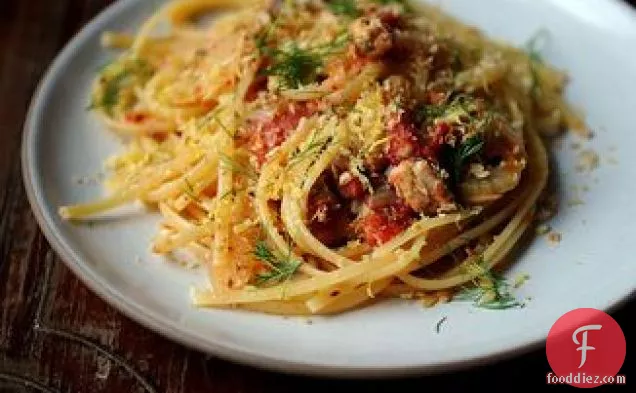 Linguine with Sardines, Fennel & Tomato