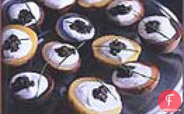 Tricolored Potato Cups with Caviar and Sour Cream