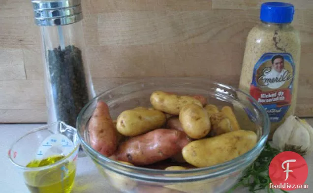 Garlic-rosemary Roasted Baby Potatoes