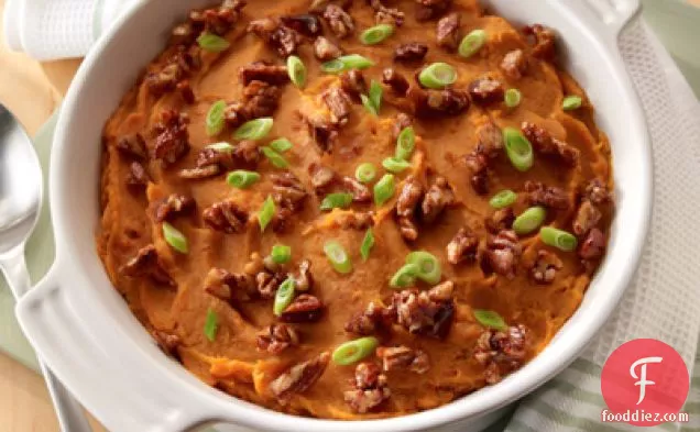 Sweet Potatoes With Cinnamon Pecans