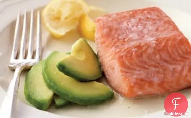 Steamed Salmon With Avocado