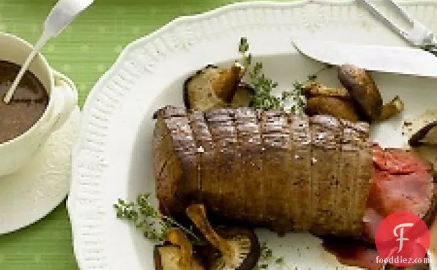 Beef Tenderloin With Mushrooms And Thyme