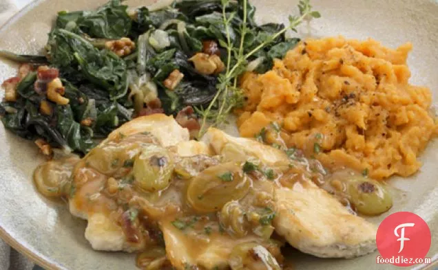 अंगूर की चटनी सॉस रेसिपी के साथ चिकन कटलेट