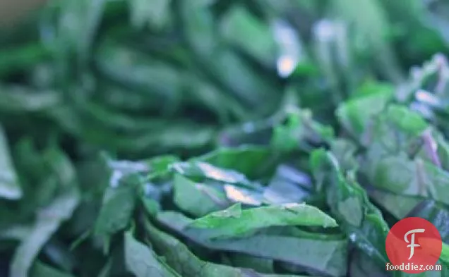 Kale Salad With Bagna Cauda Vinaigrette