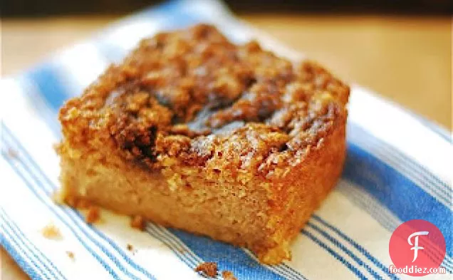 Apple Bread With Cinnamon Sugar Topping