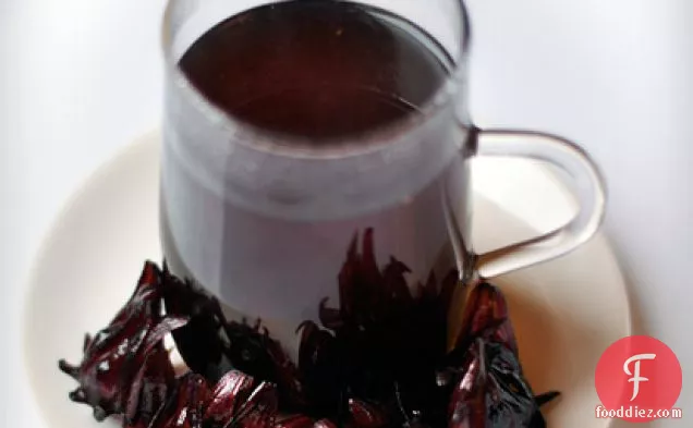 Apple Cider With Hibiscus Flower Syrup