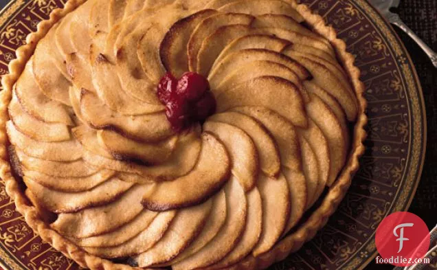 Apple Tart with Bananas and Cranberries