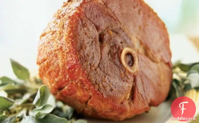 Gingersnap-Crusted Ham with Apricot-Mustard Sauce