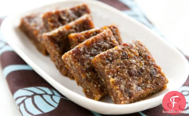 Hempseed Apricot Chews