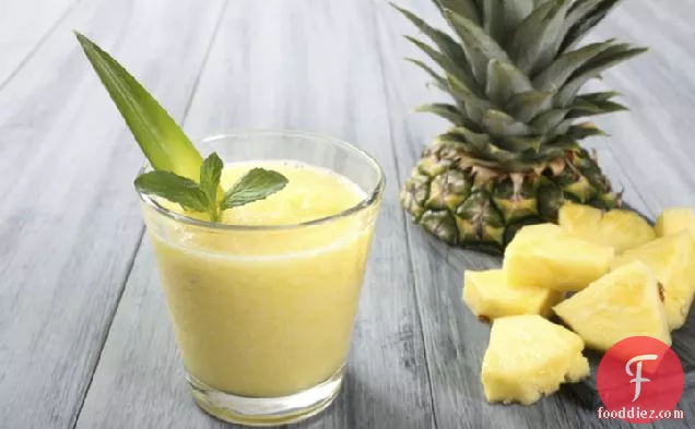 Pineapple-banana Protein Blaster