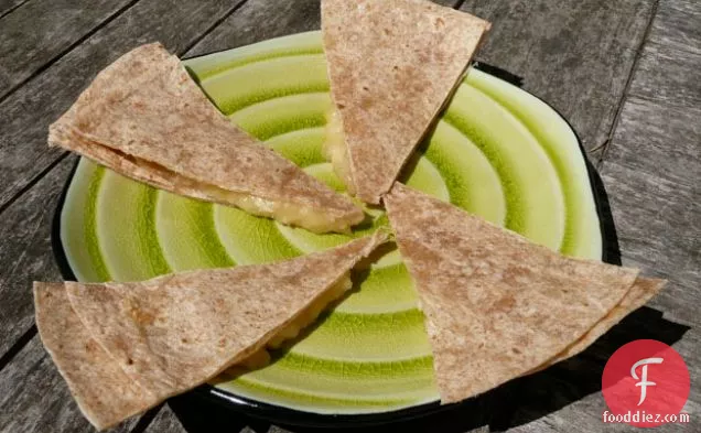 Snack Girl’s healthy snacking tips and banana quesadilla