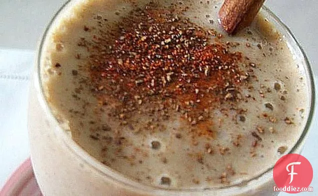 Spiced Banana Date Smoothie