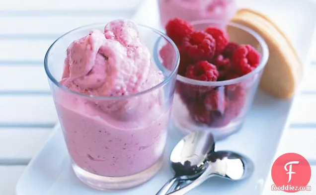 Quick Raspberry And Banana Ice-cream