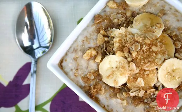 Steel Cut Oatmeal With Bananas & Cobbler Topping