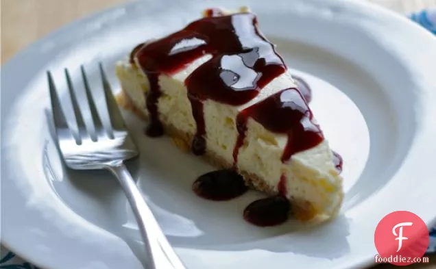 Basic New York Cheesecake With Blackberry Syrup