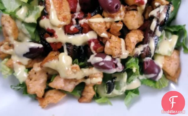 पैलियो भैंस ग्रीक सीज़र सलाद