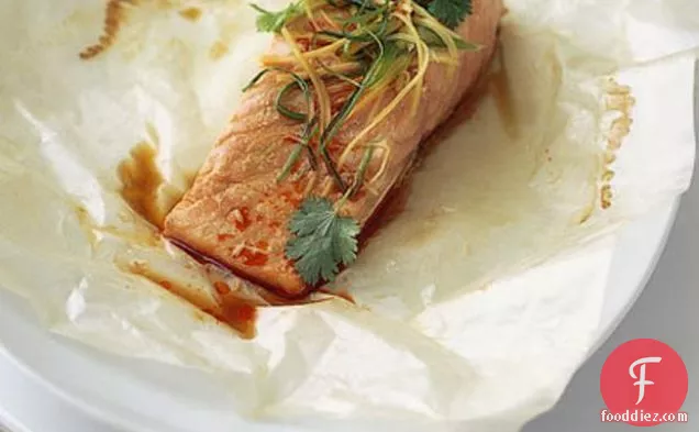Ginger & Chilli Salmon In A Parcel