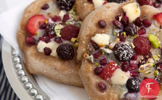 Berries And Goat Cheese Mini Pizzas