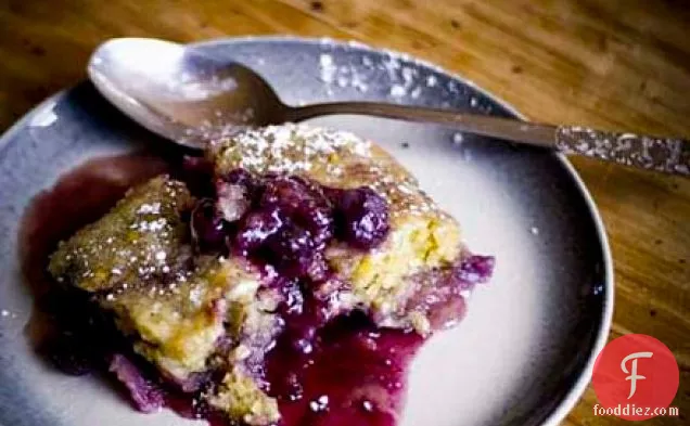 Luscious Blueberry Self-saucing Pud’